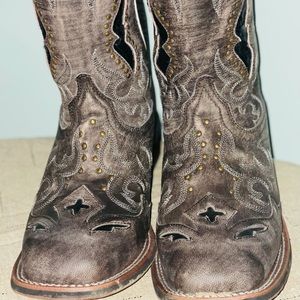Women’s Boots
